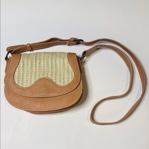 Universal Thread Tan and Cream Crossbody Bag